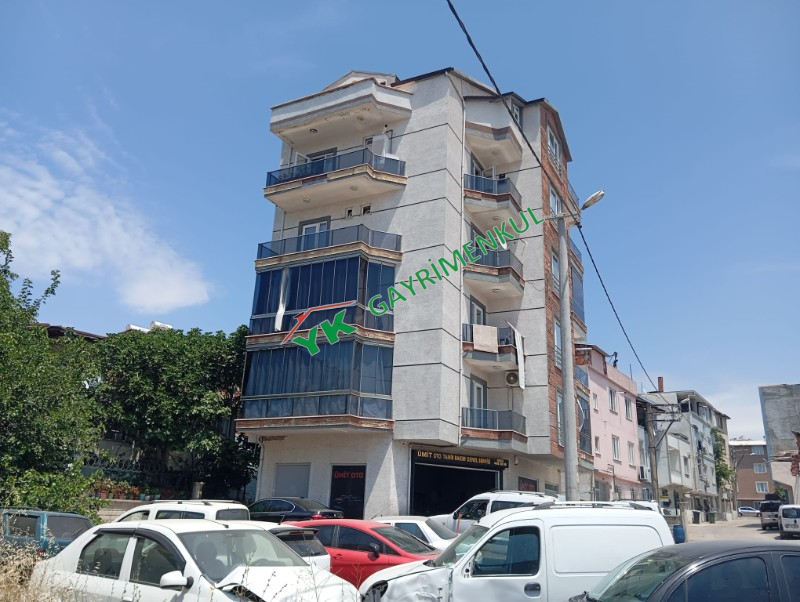 Geçit Arakat 2+1 Geniş Daire